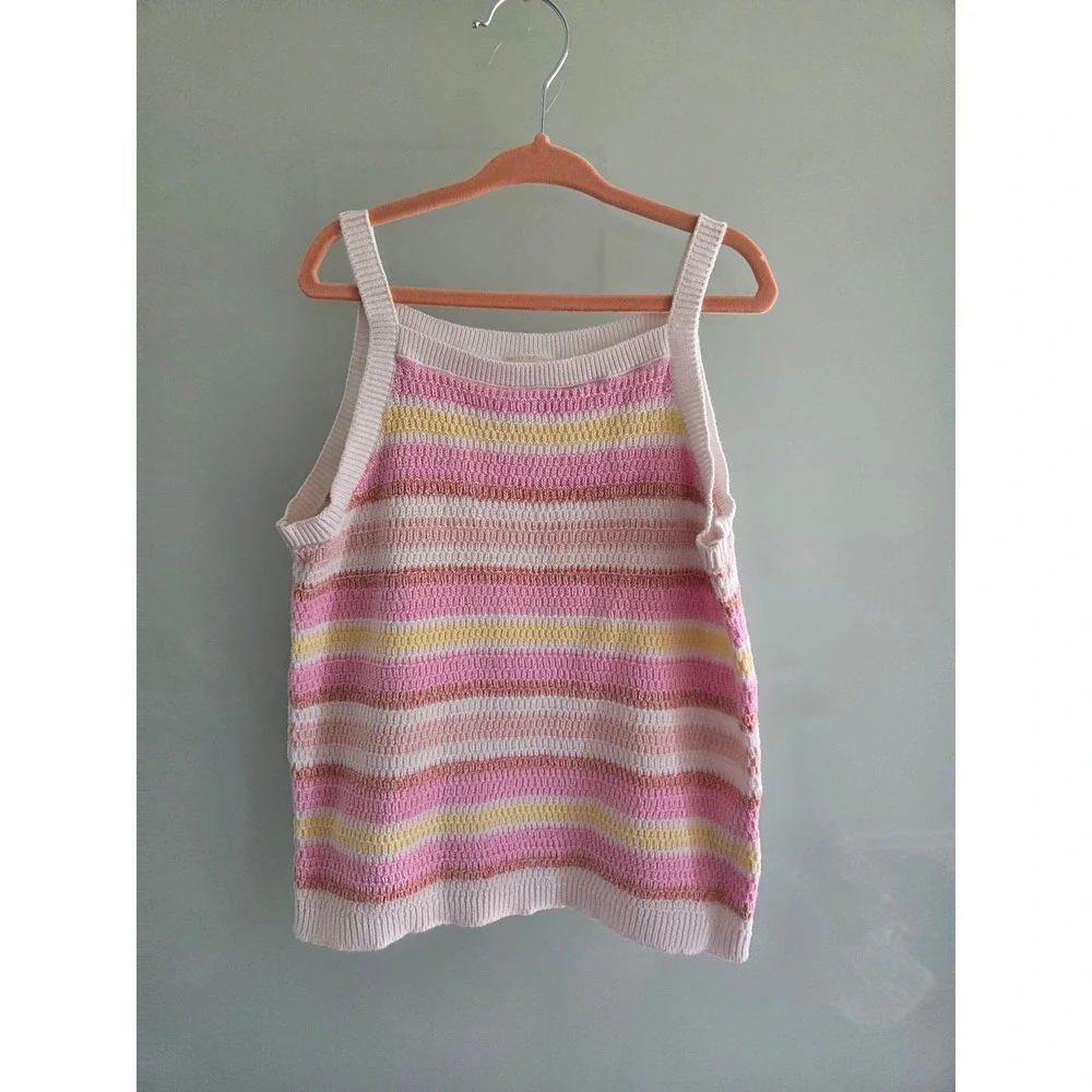 Oshkosh‎ B'gosh baby girl tank size 8